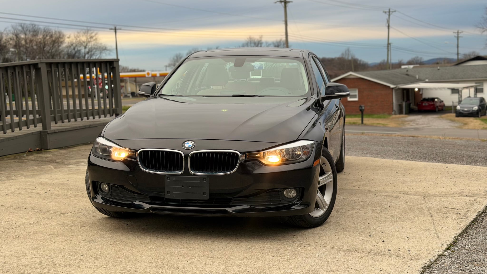 2015 BMW 320i - Image 1