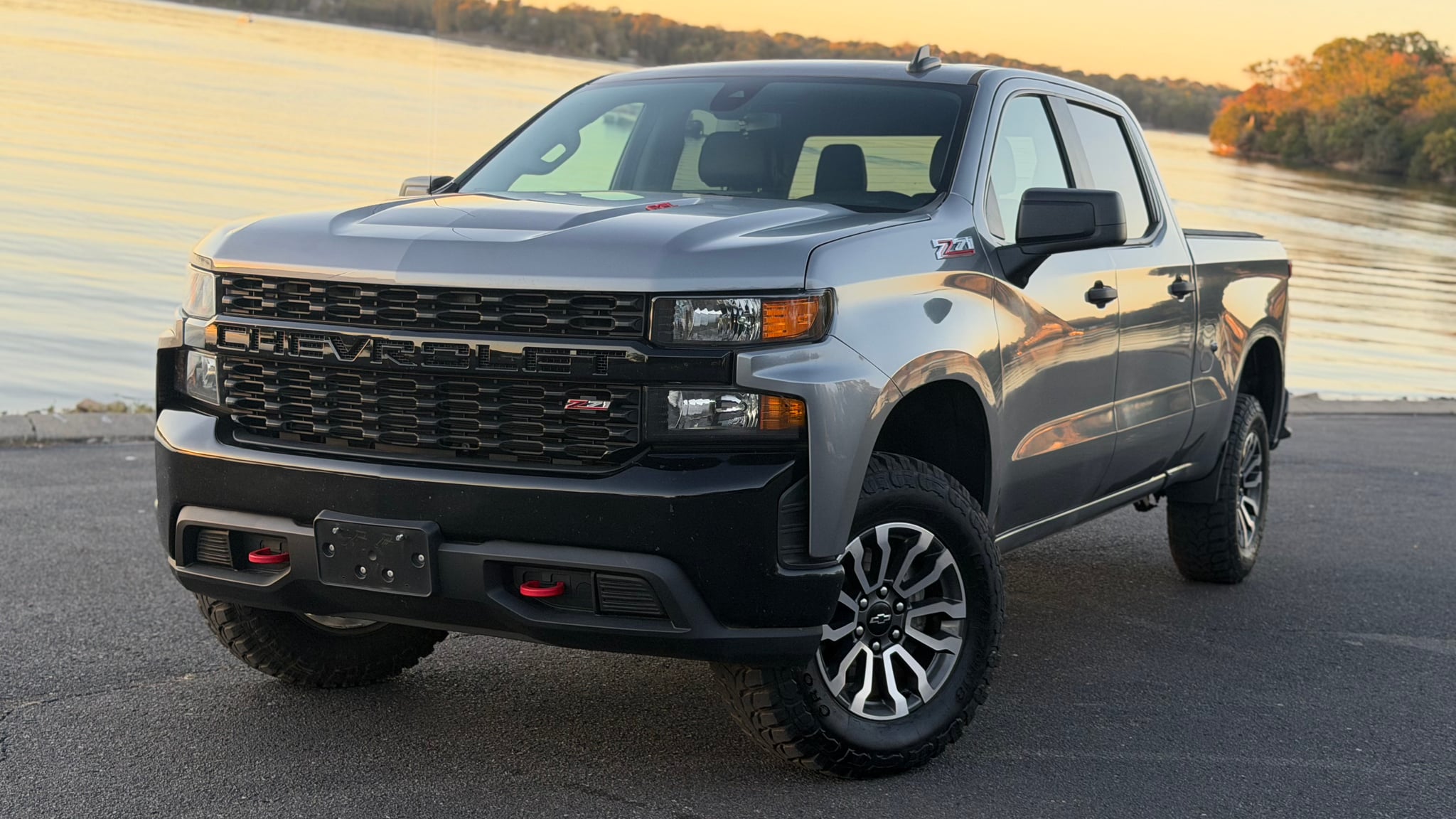 2021 CHEVROLET Silverado - Image 1