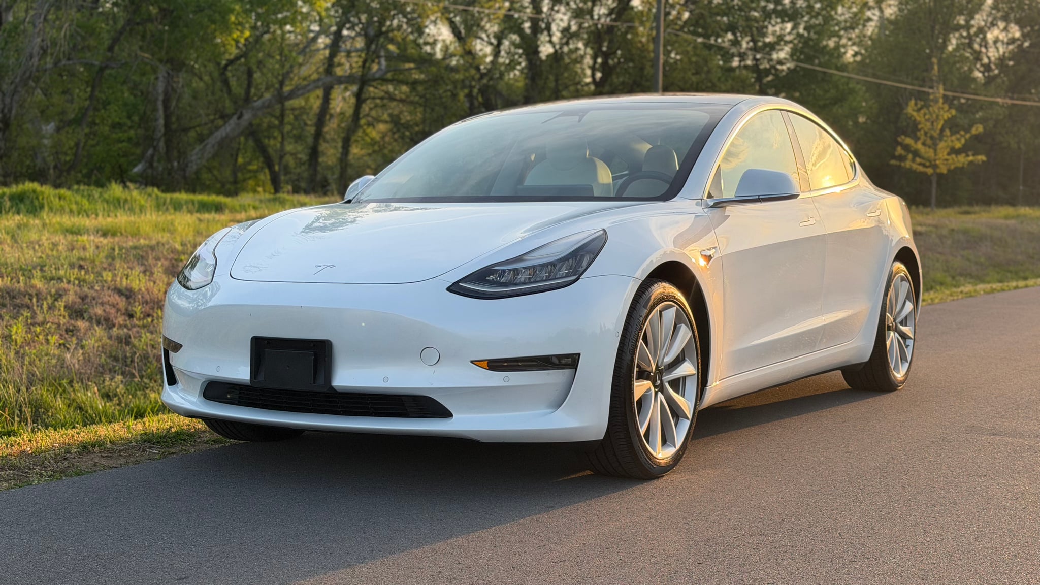 2018 TESLA Model 3 - Image 1