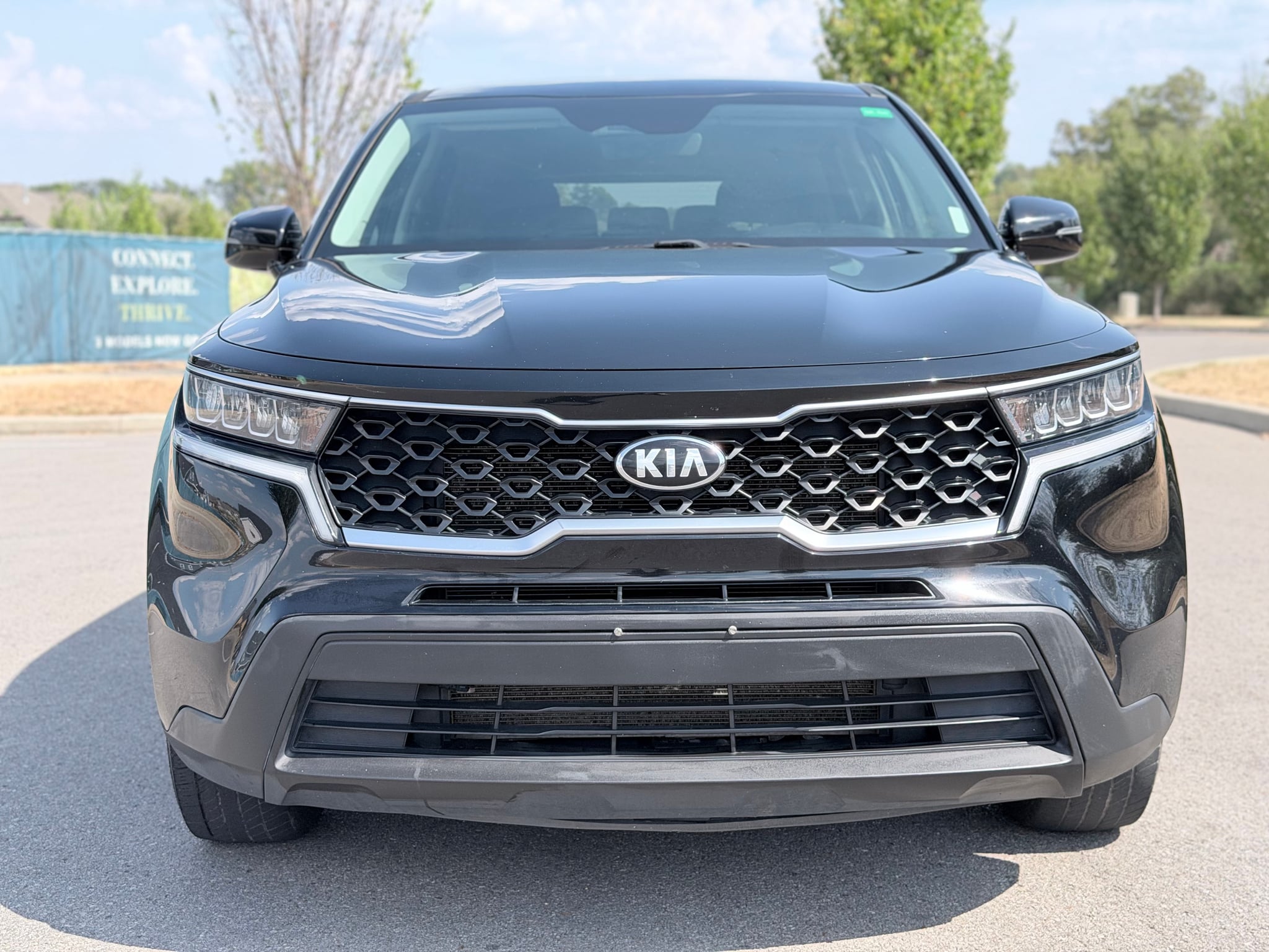 2021 Kia Sorento LX - Photo 13
